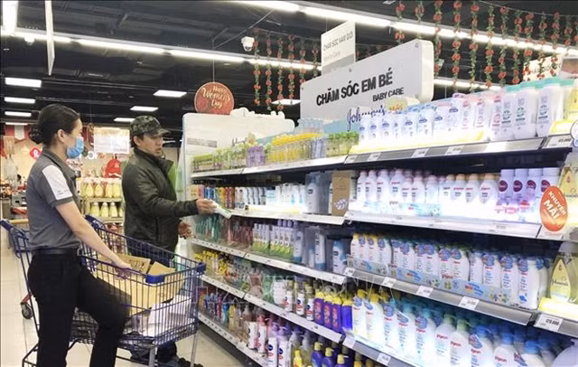 HCM City retailers offer wide range of promotions for Women’s Day ảnh 1