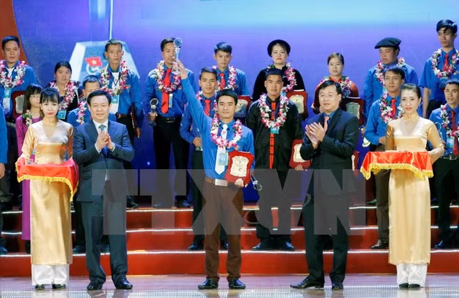 Luong Dinh Cua Award ceremony held ảnh 1