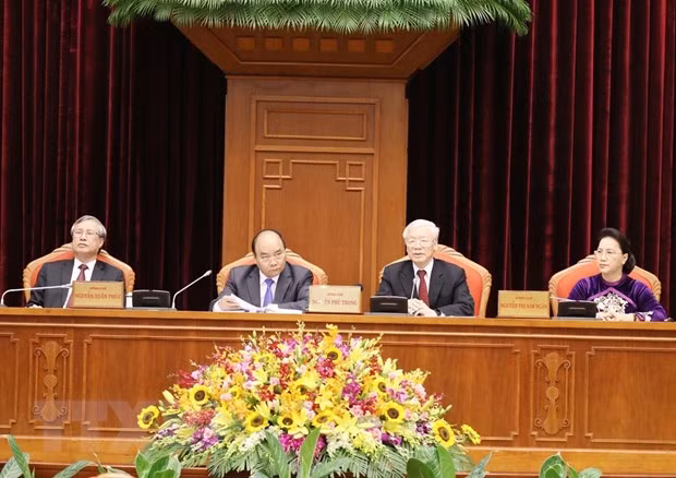 Party Central Committee's 10th plenum enters second working day ảnh 1