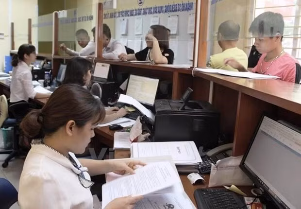 Urgent need to eliminate State monopoly in public service provision ảnh 1