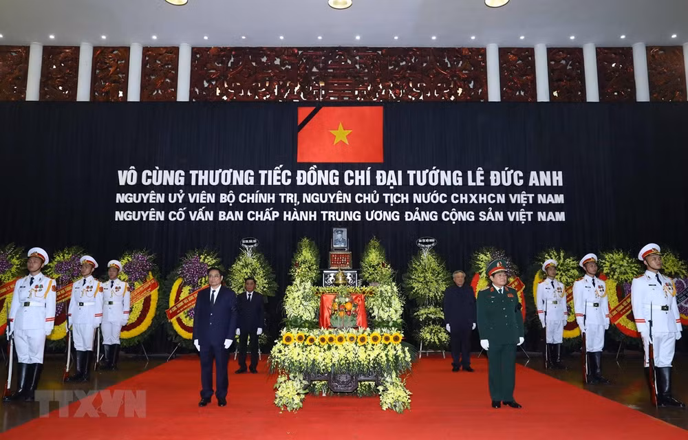 Funeral Board, family of former President Le Duc Anh offer thanks ảnh 1