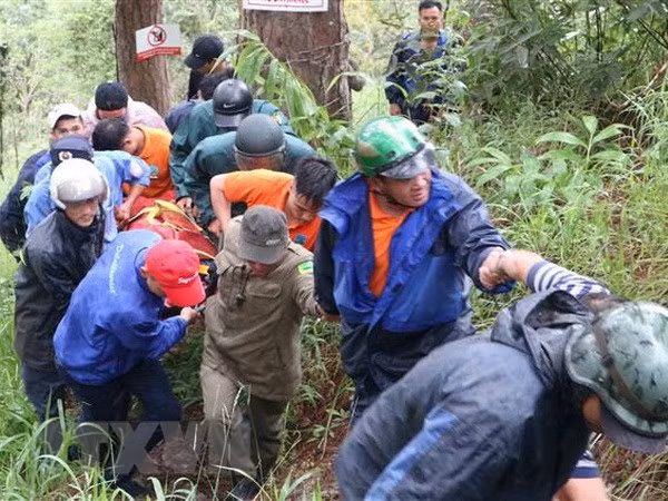 RoK tourist dies during tour of Da Lat waterfall ảnh 1 RoK tourist dies during tour of Da Lat waterfall ảnh 1