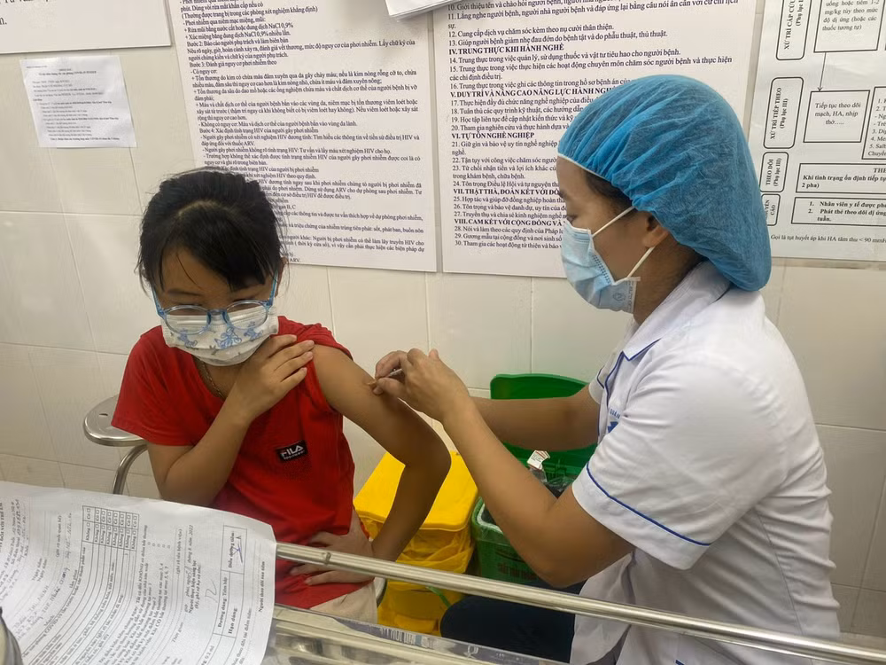 COVID-19 cases down on Sept.2, one death recorded ảnh 1 COVID-19 cases down on Sept.2, one death recorded ảnh 1