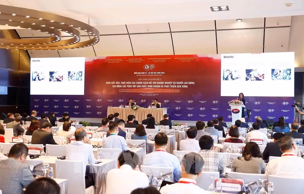 Measures suggested to boost labour market sustainability ảnh 2