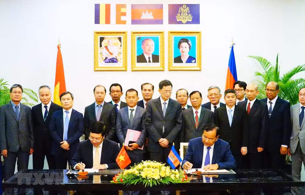 Vietnam, Cambodia look to foster partnership in 28 areas ảnh 1