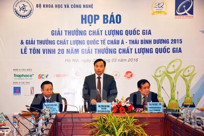 80 enterprises won 2015 quality awards ảnh 1