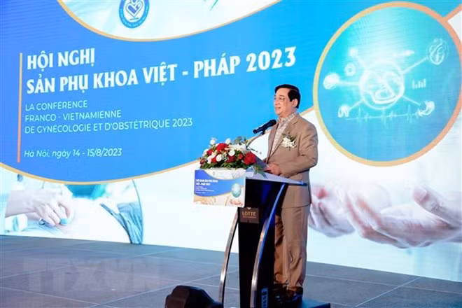 France-Vietnam gynecology, obstetrics conference opens in Hanoi ảnh 1