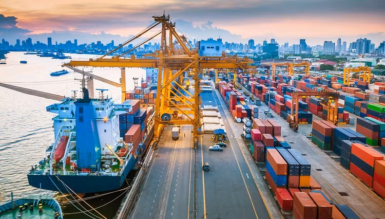 Vietnam’s short-term economic outlook positive: PwC ảnh 1