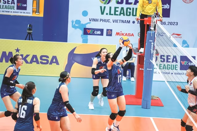 Women’s volleyball team ready for SEA V.League 2023’s second stage ảnh 1