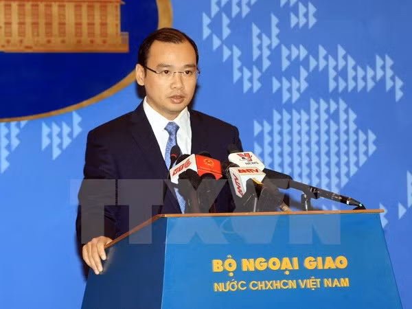 Vietnam requests China to end Hoang Sa sovereignty violations ảnh 1