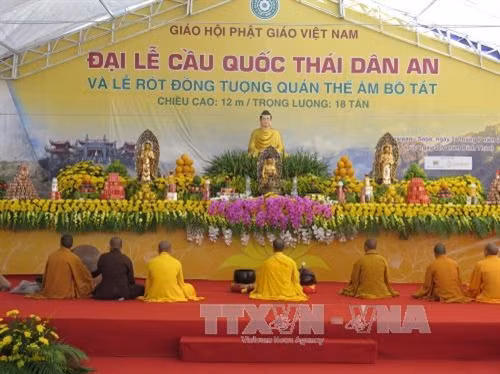 Praying ceremony for peace held in Lao Cai ảnh 1