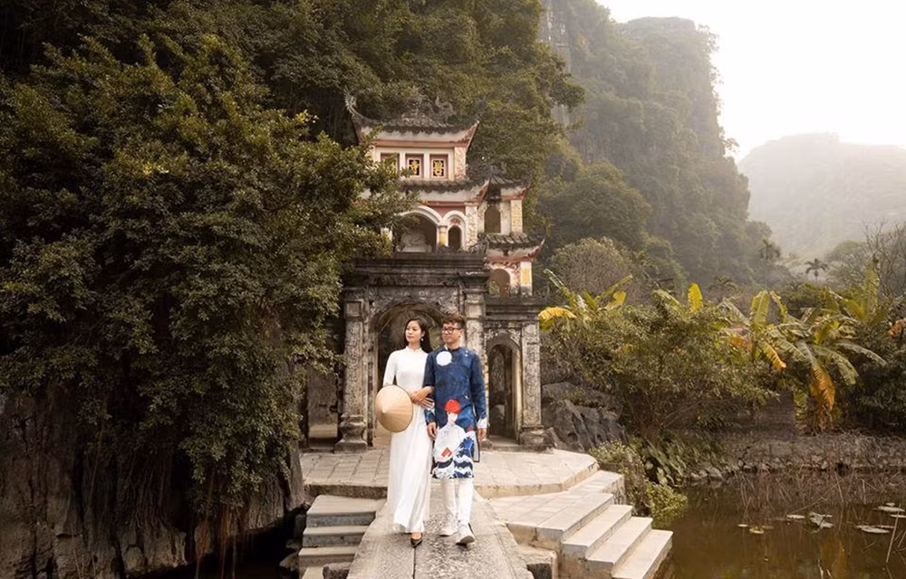 Ninh Binh’s must-see destinations in Spring ảnh 1