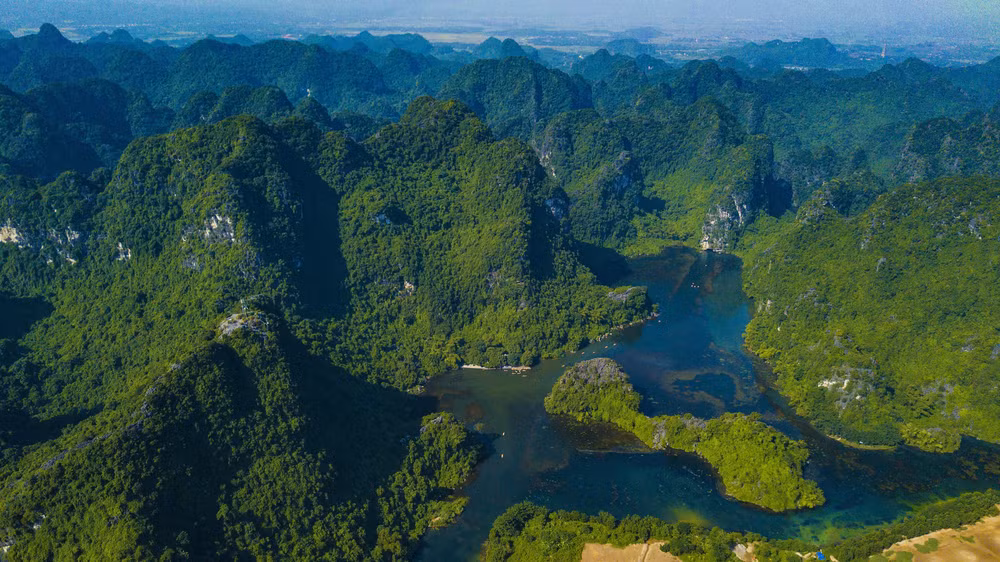 National Tourism Year 2021: Ninh Binh attractive among tourists ảnh 2 National Tourism Year 2021: Ninh Binh attractive among tourists ảnh 2