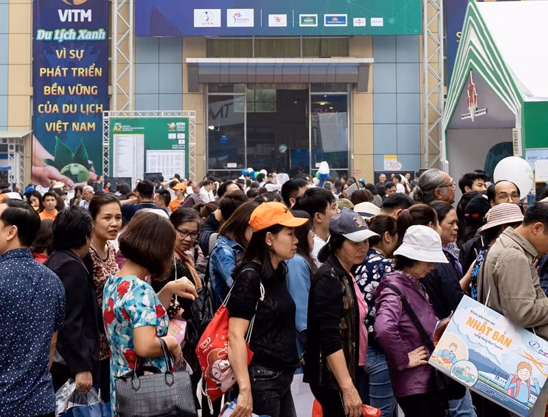 Hanoi to host Vietnam International Travel Mart in November ảnh 1