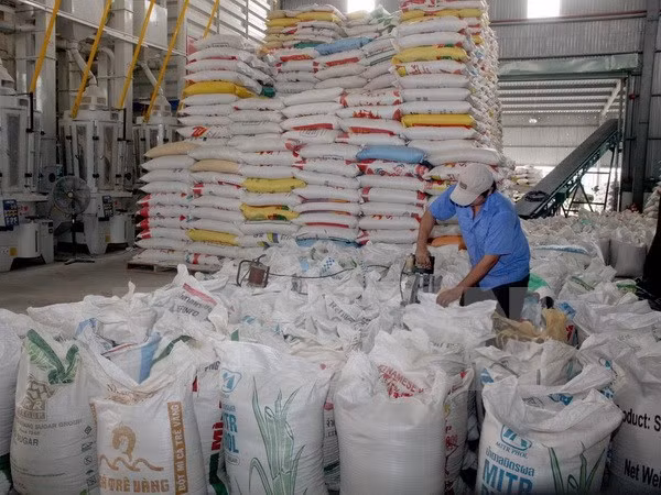 Rice export target set at 5.2 million tonnes in 2017 ảnh 1