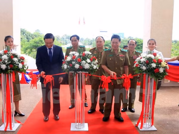 Photos feature cooperation between Vietnamese, Lao security sectors ảnh 1