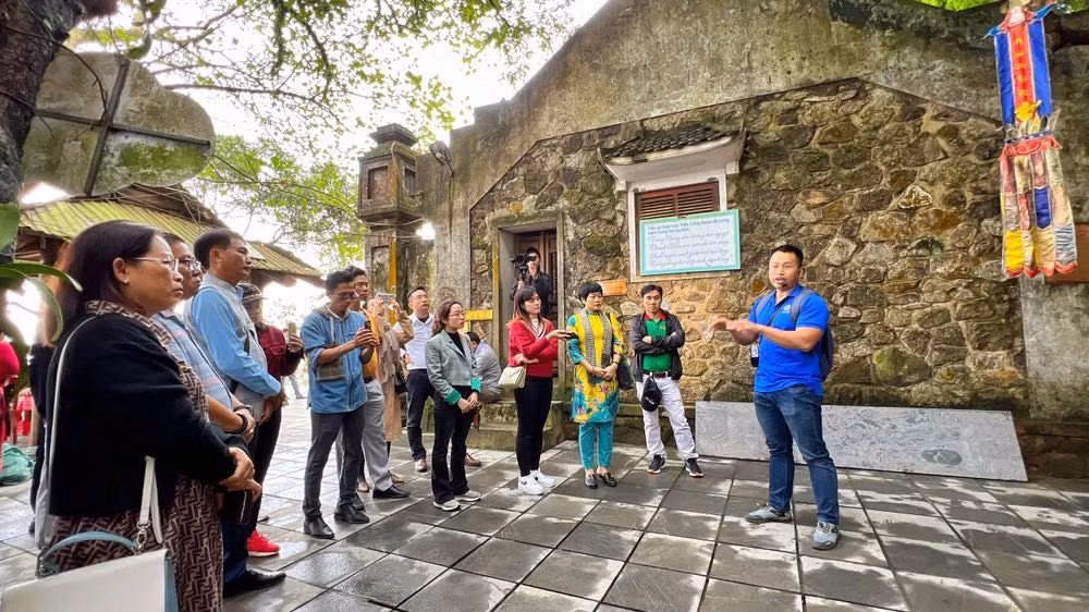 Nearly 200 businesses join hands to promote tourism in north-central region ảnh 1
