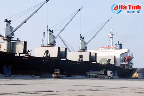 Ha Tinh: Work begins on 2.1 trillion VND Phoenix wharfs ảnh 1 Ha Tinh: Work begins on 2.1 trillion VND Phoenix wharfs ảnh 1
