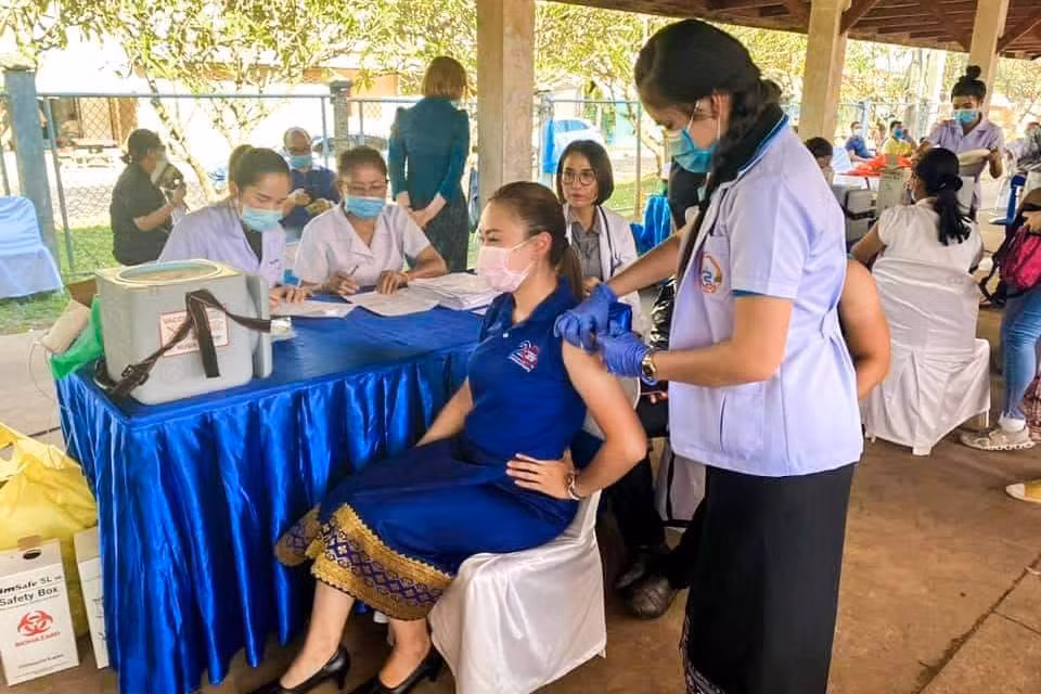 More COVID-19 cases logged across Southeast Asia ảnh 1 More COVID-19 cases logged across Southeast Asia ảnh 1