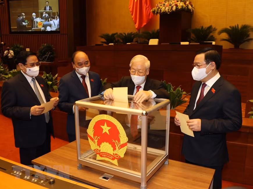 Nguyen Xuan Phuc elected as State President for 2021-2026 ảnh 1