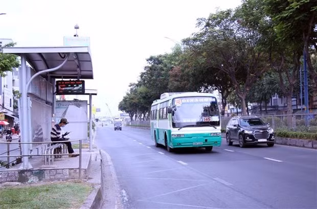 AI app helps push mask wearing on public transport ảnh 1