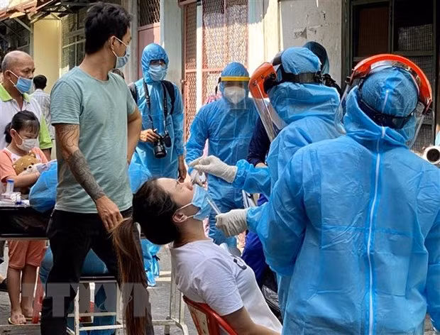 Vietnam logs 79 domestic COVID-19 infections on June 3 afternoon ảnh 1