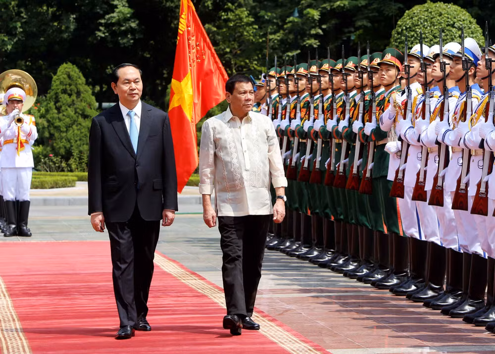 Presidents of Vietnam, Philippines vow to strengthen ties ảnh 1