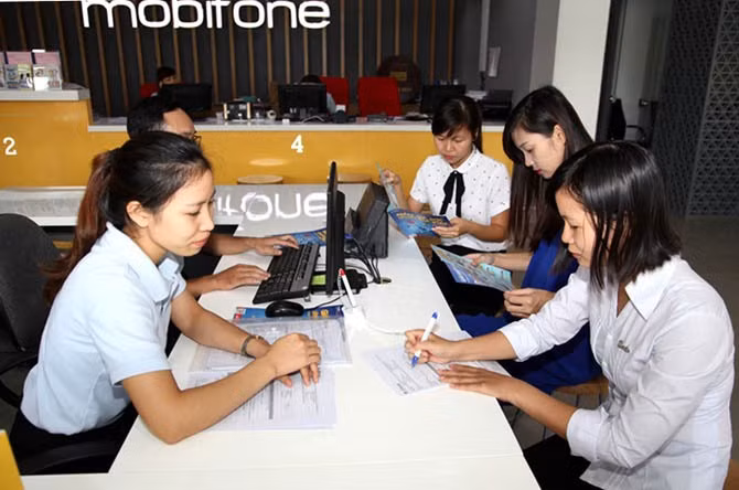 Network operators’ revenues down in first quarter ảnh 1