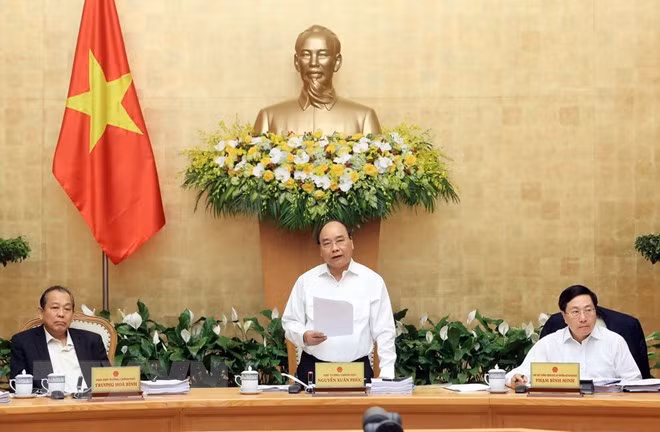 Prime Minister sets growth target of 6.7 percent for 2018 ảnh 1