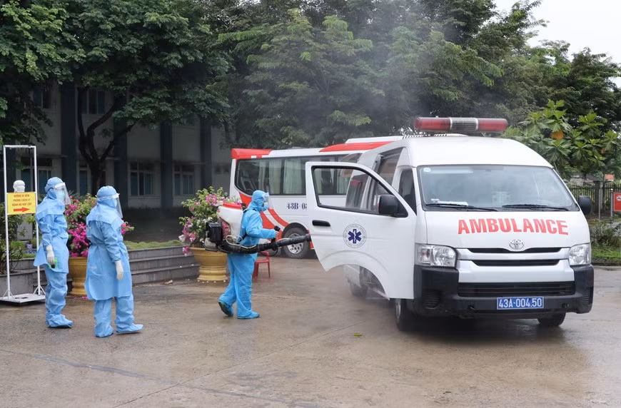 Da Nang’s Hoa Vang field hospital ready to treat COVID-19 patients ảnh 1