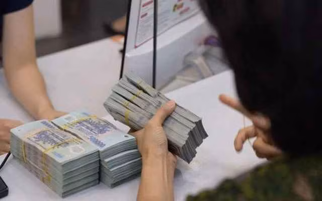 Overnight interbank rate hits nine-month record high ảnh 1 Overnight interbank rate hits nine-month record high ảnh 1