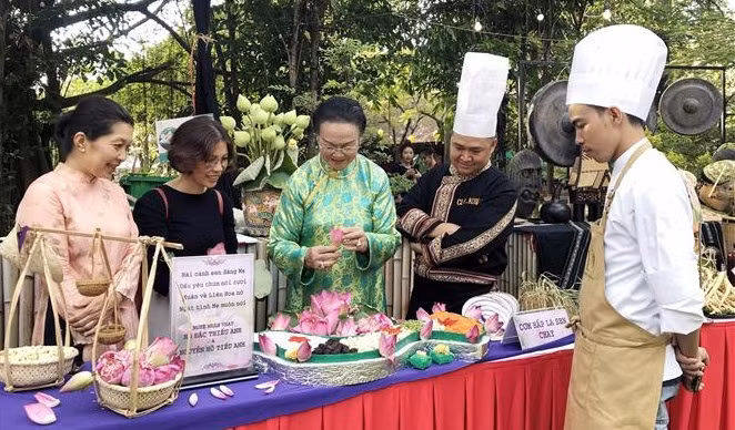 Vietnam's 121 typical dishes announced ảnh 3