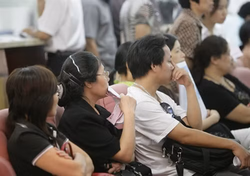 Property firms help Vietnamese markets rise ảnh 1