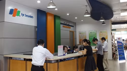 Large-cap stocks depress market ảnh 1 Large-cap stocks depress market ảnh 1