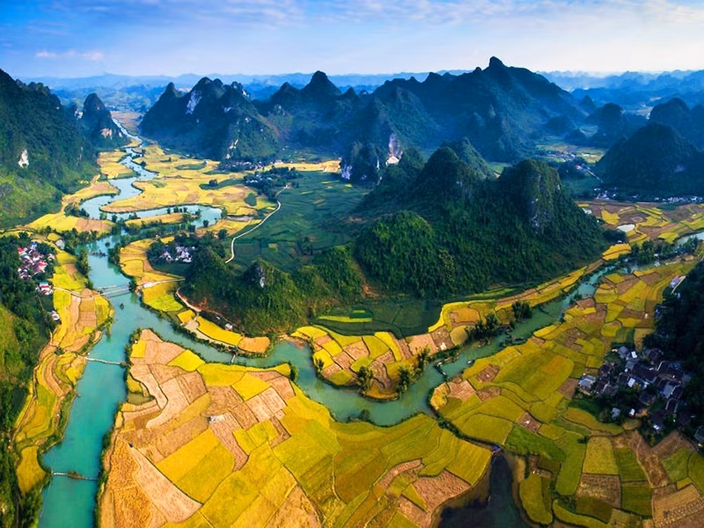 New experiencing route in Non Nuoc Cao Bang Geopark launched ảnh 1