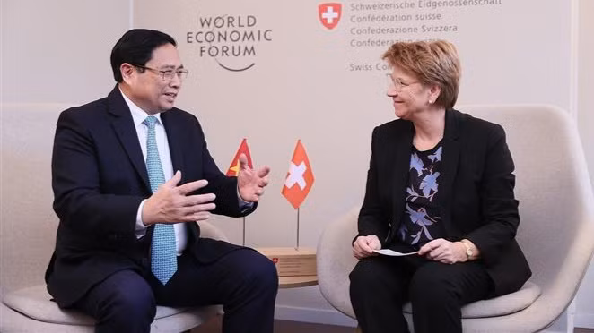 Prime Minister meets Swiss President, UNCTAD Secretary-General in Davos ảnh 1