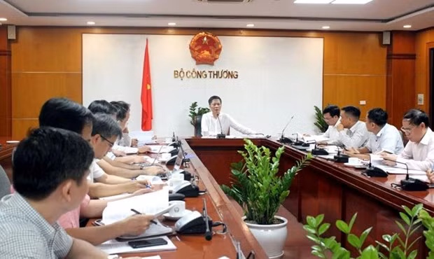 MoIT seeks solutions for key energy projects ảnh 1