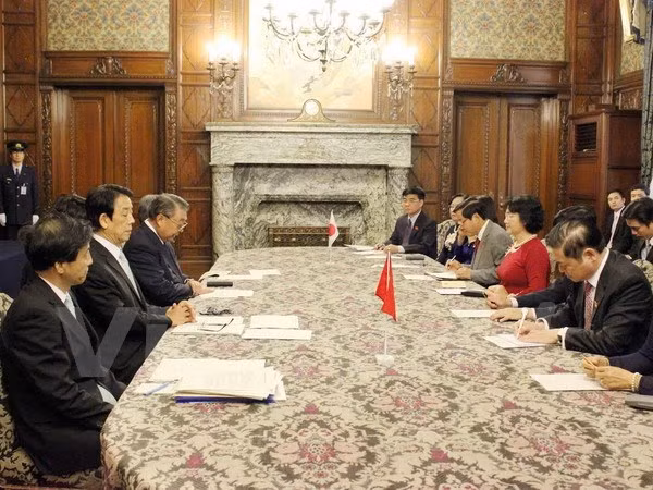 NA Vice Chairwoman meets Japanese parliament leader ảnh 1