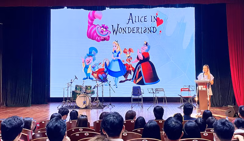 English novel-based musical to be staged ảnh 1