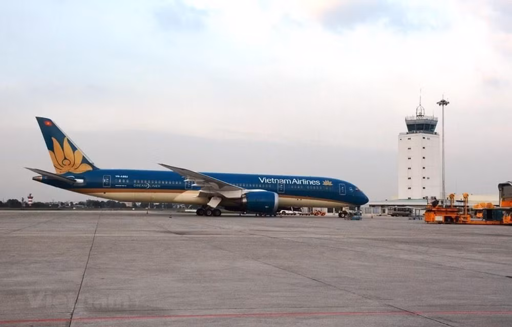 Vietnam Airlines adjusts flight schedule to RoK due to typhoon ảnh 1
