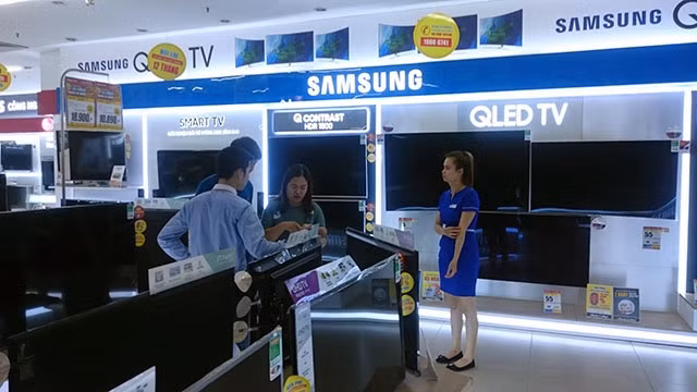 TV market heats up for World Cup ảnh 1