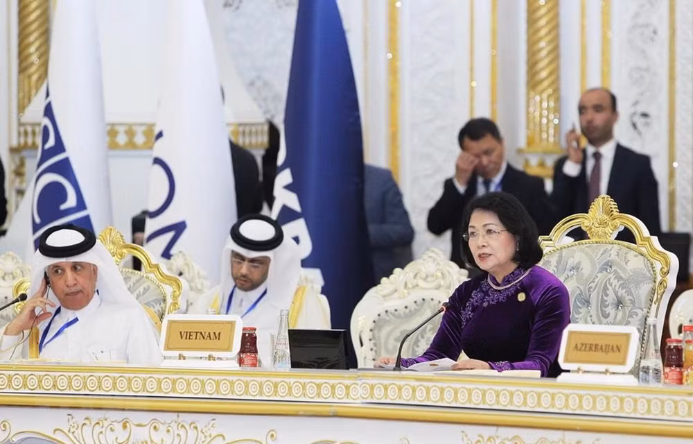 Vice President attends fifth CICA in Tajikistan ảnh 1