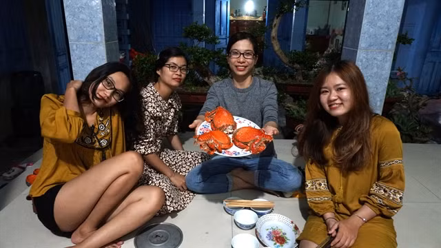 As tourism booms, young people turn to homestay business ảnh 1