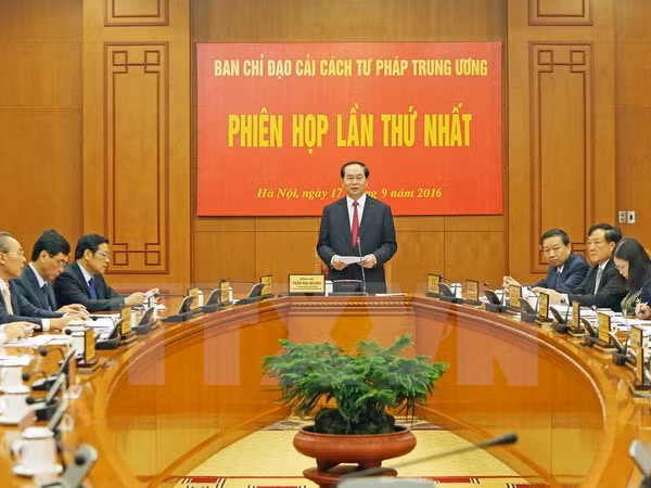 President chairs Judicial Reform Committee’s 1st session in 2016-2021 ảnh 1