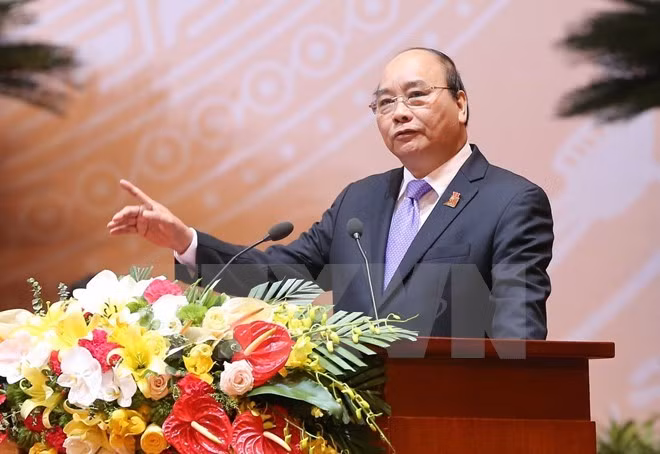 PM leaves Hanoi for Mekong-Lancang Cooperation Leaders' Meeting ảnh 1 PM leaves Hanoi for Mekong-Lancang Cooperation Leaders' Meeting ảnh 1