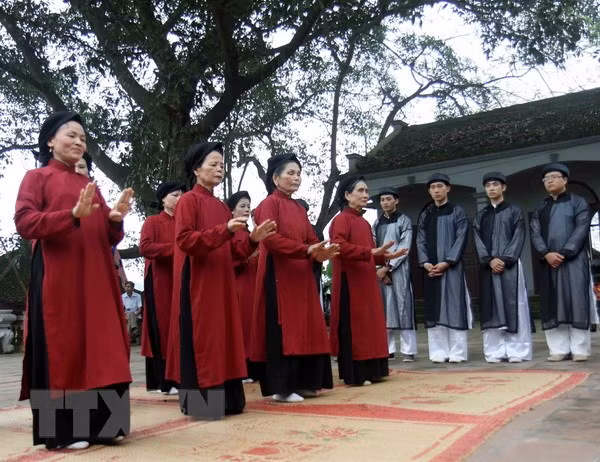Xoan Singing to receive official recognition as heritage of humanity ảnh 1