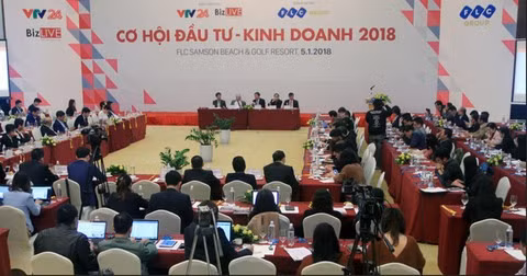 Economic outlook provides investment opportunities: forum ảnh 1