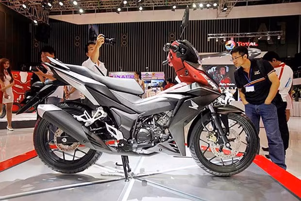 Motorbike sales drop 30.7 percent in Q2 ảnh 1