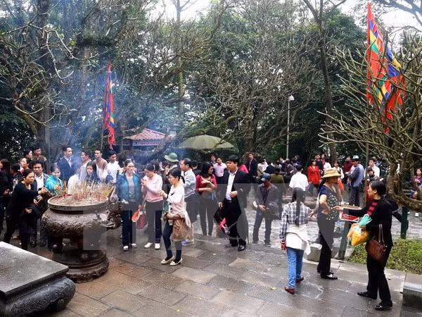 Rituals held to commemorate nation’s legendary founder ảnh 1 Rituals held to commemorate nation’s legendary founder ảnh 1