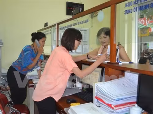 Hotline opens to prevent corruption in land use certificate issuance ảnh 1 Hotline opens to prevent corruption in land use certificate issuance ảnh 1